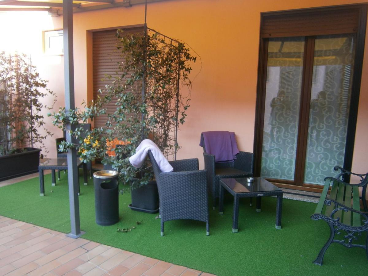 Albergo Visconti Cremona Luaran gambar