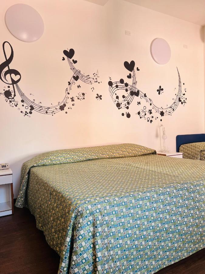Albergo Visconti Cremona Luaran gambar