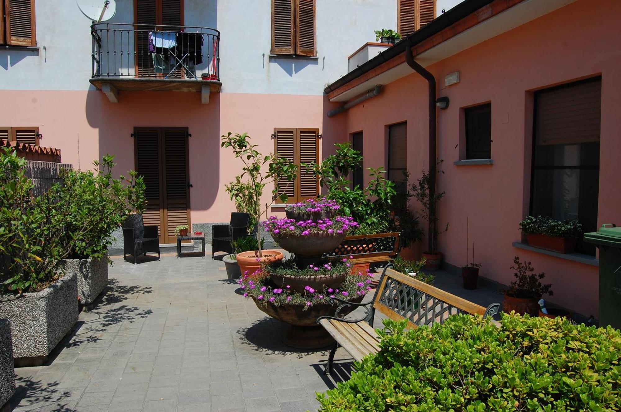 Albergo Visconti Cremona Luaran gambar
